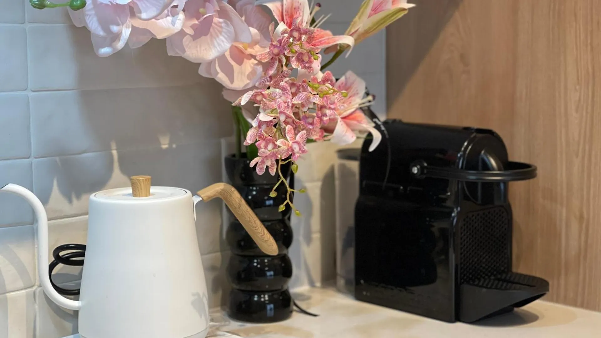 Aparthotel Deluxe Penthouse Two Bedrooms Suites Skyline Cn Tower Lakeview Dt Toronto