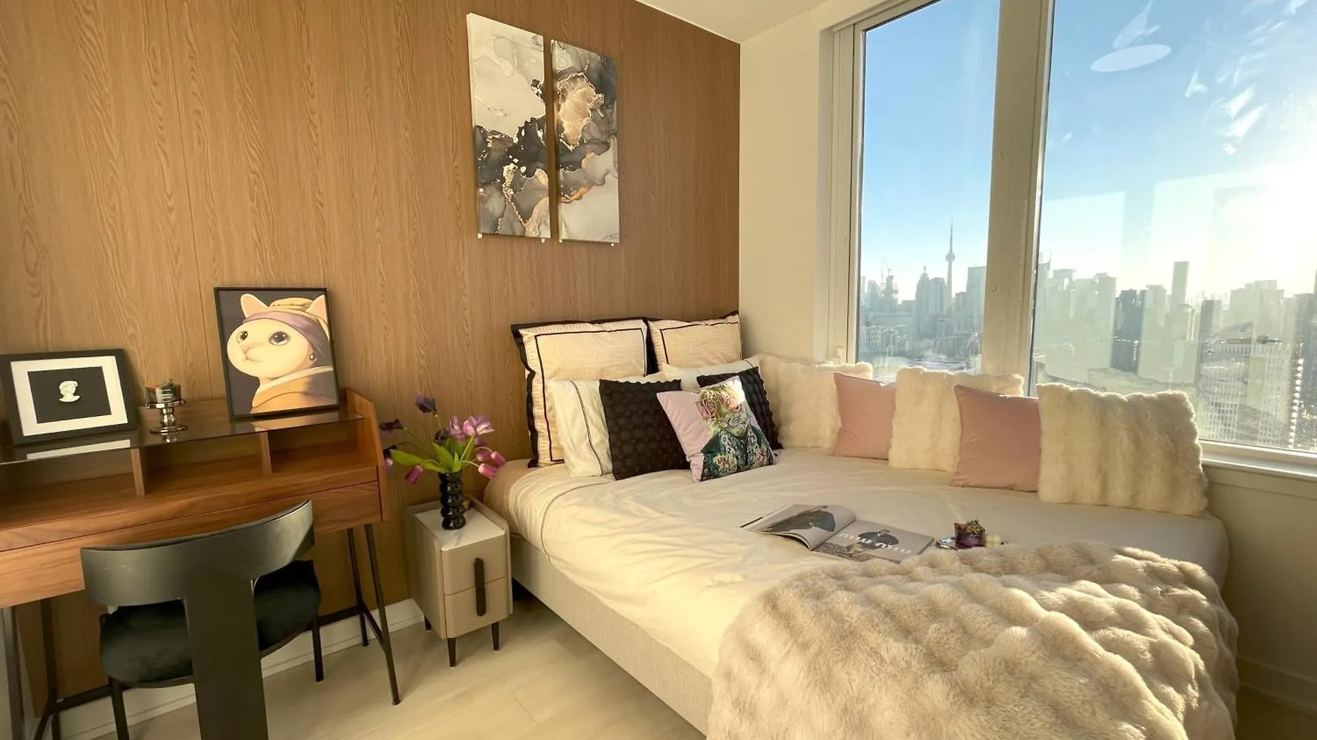 Deluxe Penthouse Two Bedrooms Suites Skyline Cn Tower Lakeview Dt Toronto Aparthotel