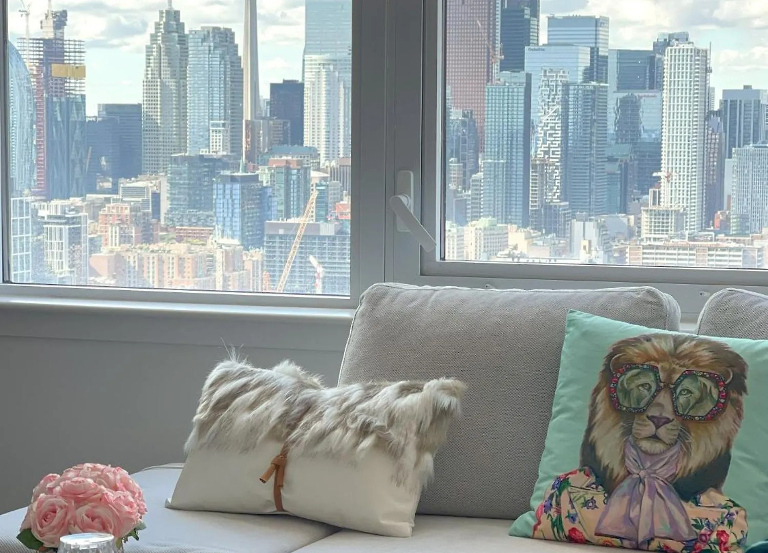 Deluxe Penthouse Two Bedrooms Suites Skyline Cn Tower Lakeview Dt Toronto Aparthotel